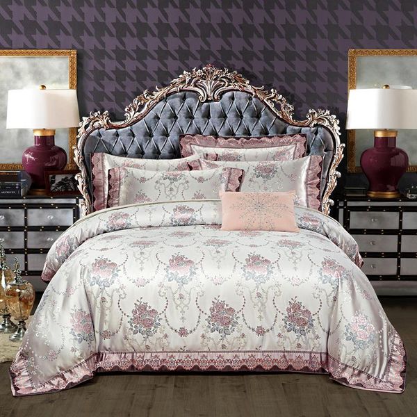 

bedding sets flower jacquard luxury embroidered silk/cotton bed set royal satin quilt/duvet cover bedlinen size king  sheet