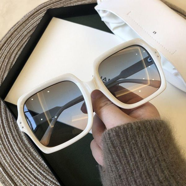 

sunglasses 2021 fashion women oversize gradient plastic brand designer female sun glasses uv400 lentes de sol cream color, White;black