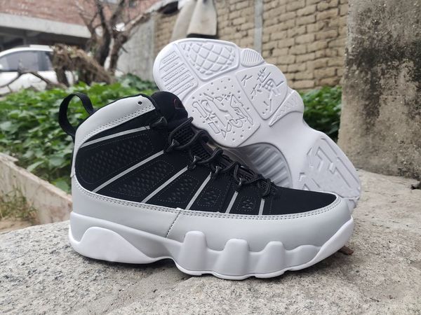 

(with box)2022 9 particle grey basketball shoes men black white 9s sneaker