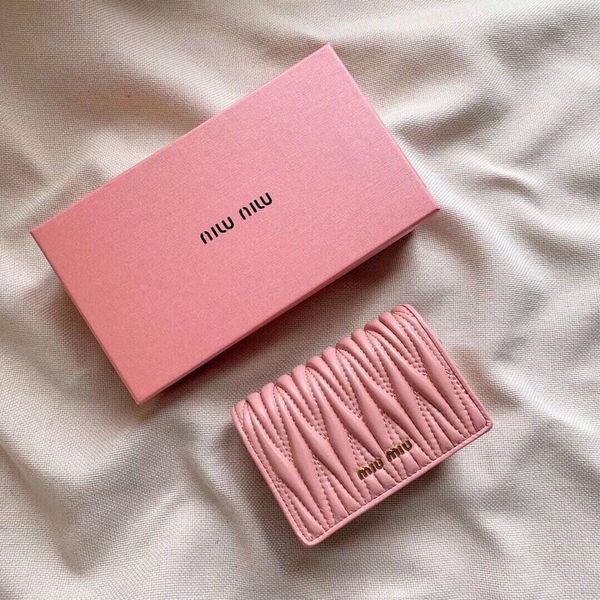 

european station short wallet card bag women's and american original single leather fold two wallet luxuryss designerss yw