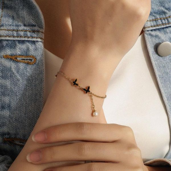 

stainless steel temperament double butterfly charm bracelet simple versatile titanium pearl pendant anklet jewely bracelets, Golden;silver