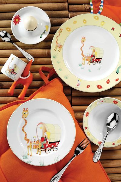 

porcelain long giraffe mama team dishes & plates