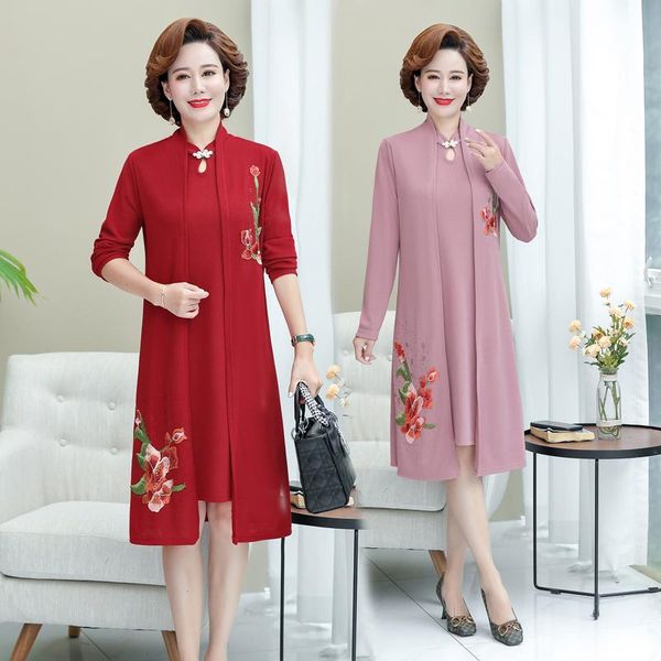

casual dresses middle-aged female dress two-piece suit spring autumn high-end elegant women's embroidered set plus size 5xl, Black;gray