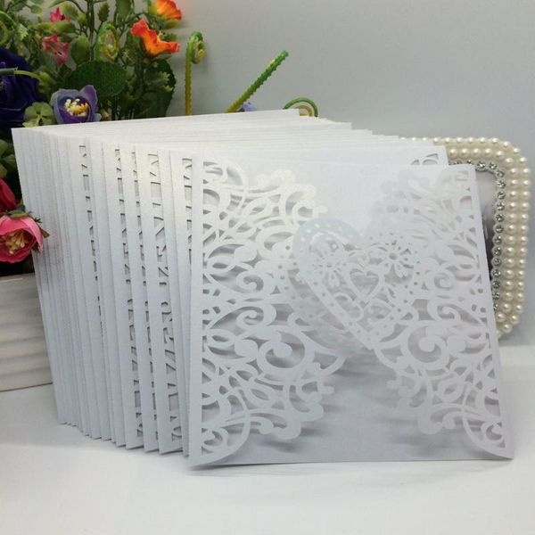 

greeting cards 50pcs/pack delicate shiny pearl paper wedding invitation card hollow out heart pattern carved crafts for party