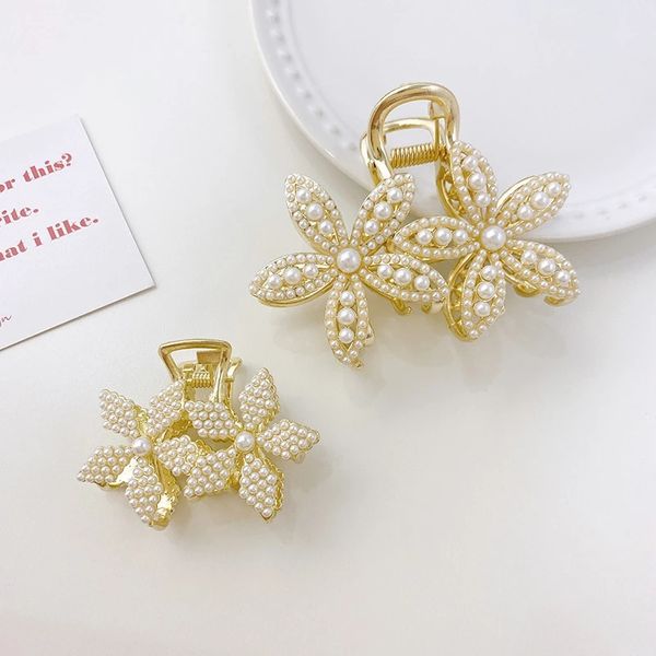 

fashion new exquisite gold alloy hairpins headdress accessories flowers pearl for women girls crab hair claw clips, Slivery;white