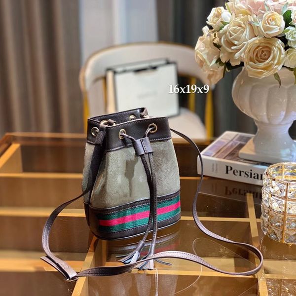 

2021ssssss fashion bag designer classic bags messenger lu vdeng feng backpack handbag wallet key makeup beauty luxury star banquet crosss