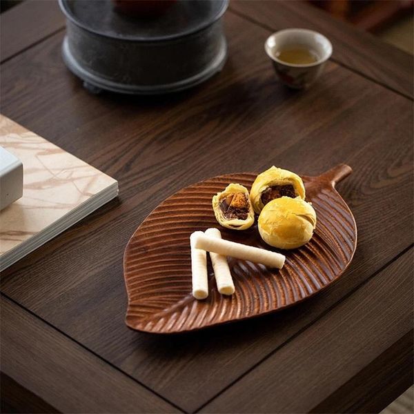 

dishes & plates black walnut wooden leaf pattern trays holder storage