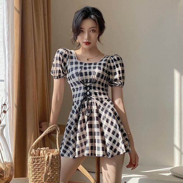 

piece from play to trikini woman beach covering long swimsuit, White;black