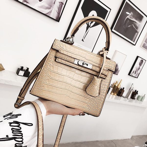 

drawstring crocodile pattern ladies diagonal small bag mini shoulder fashion handbag women