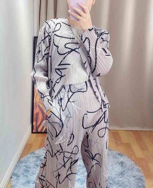 

pants early autumn women's printed suits miyak fold fashion high-end short cardigan jacket + two-piece wide-leg pants tied 78, White