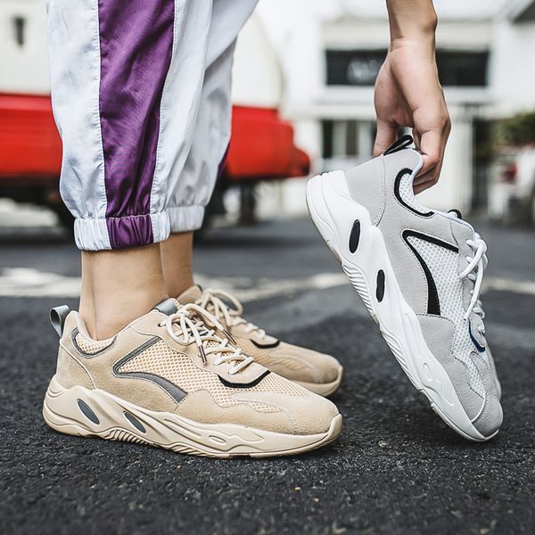

Size 39-44 2021 Fashion Mens Breathable Mesh Running shoes Beige Black White Outdoor Trainers Yellow Blue Runners Sports Sneakers Code: 95-1923