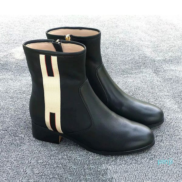 Luxus-Leder-Stiefeletten für Damen, Designer-Chelse-Stiefel aus Leder mit schwarzem Gurtbandbesatz, Winterschuhe, beste Qualität, mit Box