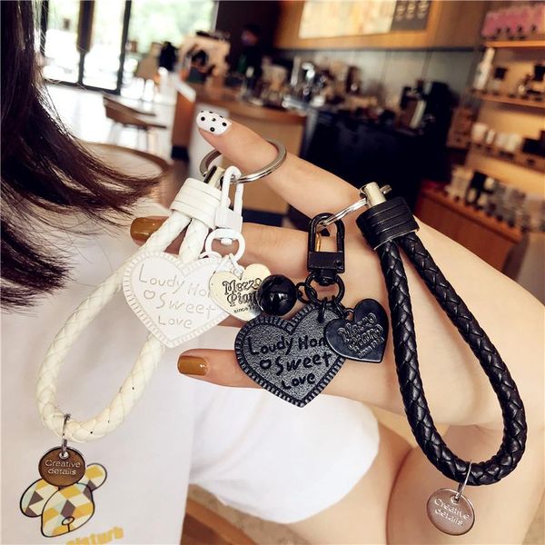 

keychains cute heart-shaped lady keychain personality creative bag student school ornaments batch car accessories key ring small gift, Silver