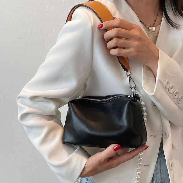

evening bags 2021 pearl chain shoulder crossbody bag fashion premium soft leather solid color handbag small phone messenger for women
