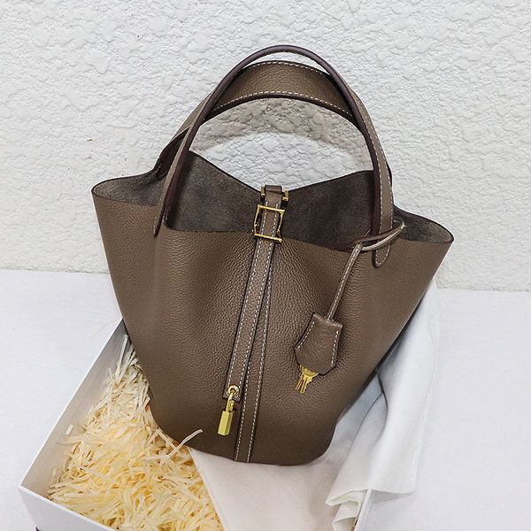 

luxury handbags 2021 new leather women's litchi pattern vegetable basket high capacity first layer cowhide bucket portable shoulder bag