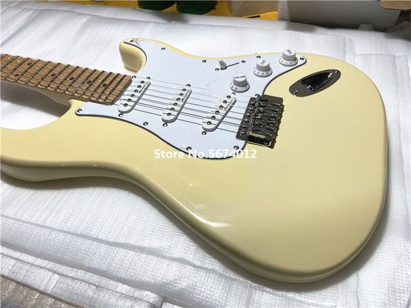 Liberação Yngwie Malmsteen Creme Branco Grande Headstock Guitarra Elétrica Scalloped Fingerboard Tremolo Bridge Whammy Bar Maple Neck Dot Inlay