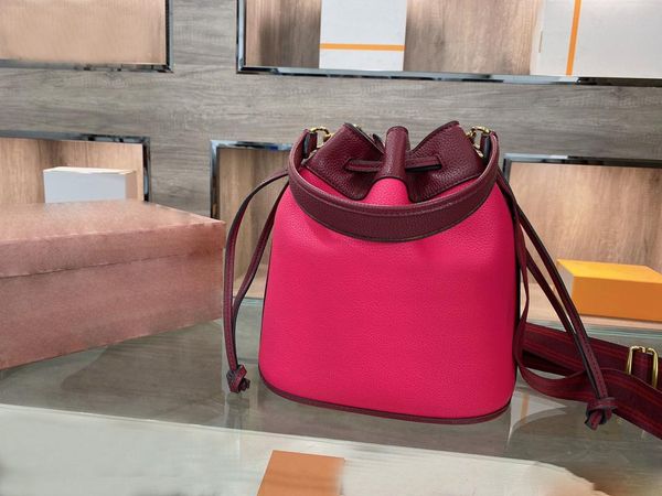 

evening bags 100813 2021 women's fashionable light super versatile bucket bag