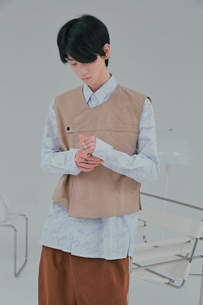 

men's vests summer thin suit vest workwear cool hong kong style casual loose large jacket trendy men, Black;white
