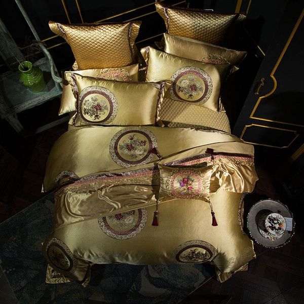 

bedding sets golden silver red luxury wedding royal  king size embroidery silk satin bohemia duvet cover bed sheet set