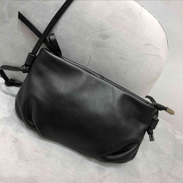 

leather handmade forest head leather single shoulder messenger bag women's cloud bag