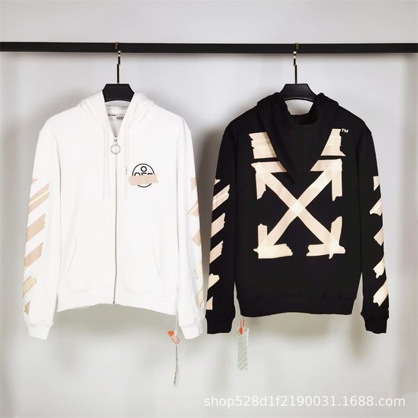 

off tape arrows switshirtoff round badge zipper in early autumn 2020, Black