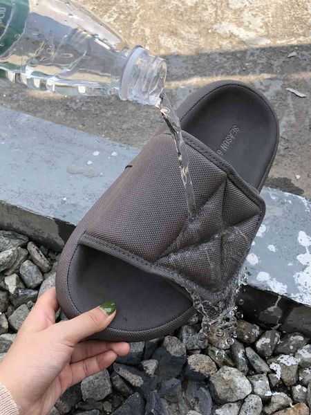 

diao / dio coconut thick bottomed bread slippers for women zlh, Black