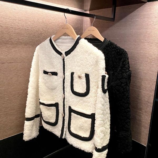 

women's leather & faux modern contrast color bonded jacquard wool fur coat for autumn and winter 2021 women, Black