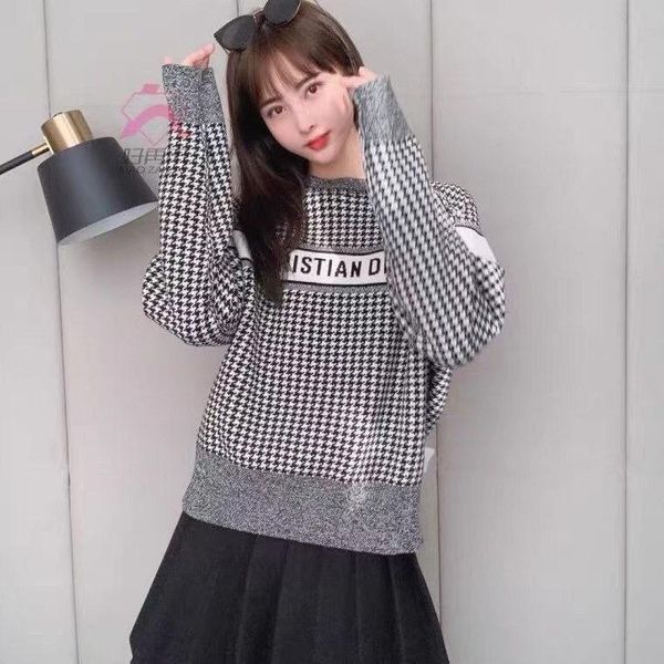 

women's sweaters tsxt high sense of black and white thousand bird case letter printing temperament loose long sleeve round neck sweater, White;black