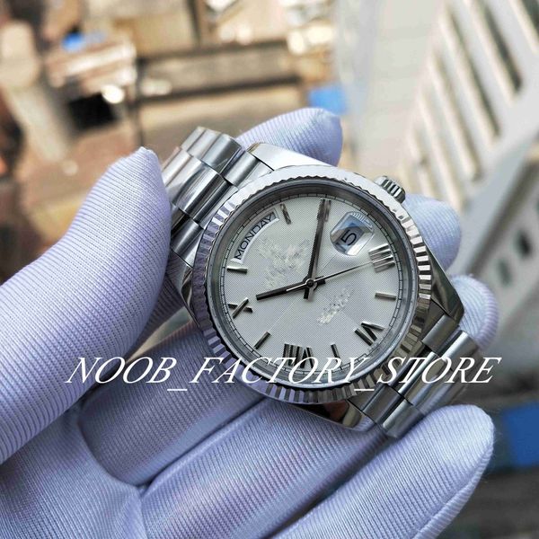 Orologio da uomo Super BP Factory New V2 BRACELET Quadrante bianco griglia 2813 Movimento automatico Orologio da polso Vetro zaffiro 40mm Orologi da uomo con scatola di plastica originale