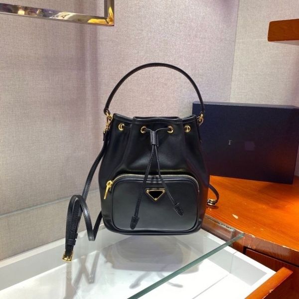 

2022 fashion classic nylon bag designed mini street style bucket luxurys large capacity exquisite design cross body bags handbags purse