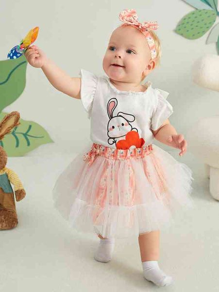 

baby cartoon graphic tee & mesh ruffle hem skirt with headband she, White