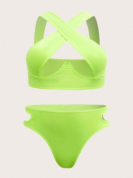 

plus criss cross cut-out underwire lingerie set q8do#, Black;white