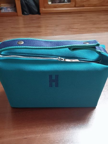 

lunch box bag women's leisure one shoulder hand canvas wash cosmetic bento outlets outlets