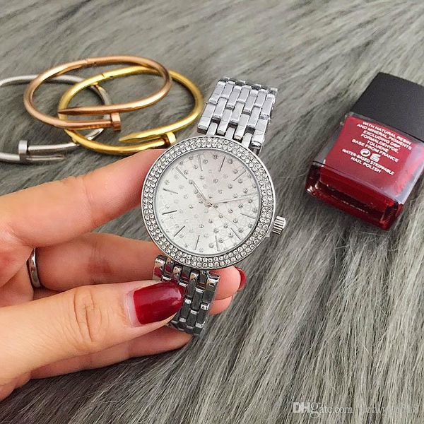 2022 Moda Design Marca Mulheres Menina Dial Cristal De Aço Inoxidável Banda De Quartz Wrist Watch Wholesale Lady Luxury Brand Watch Designer