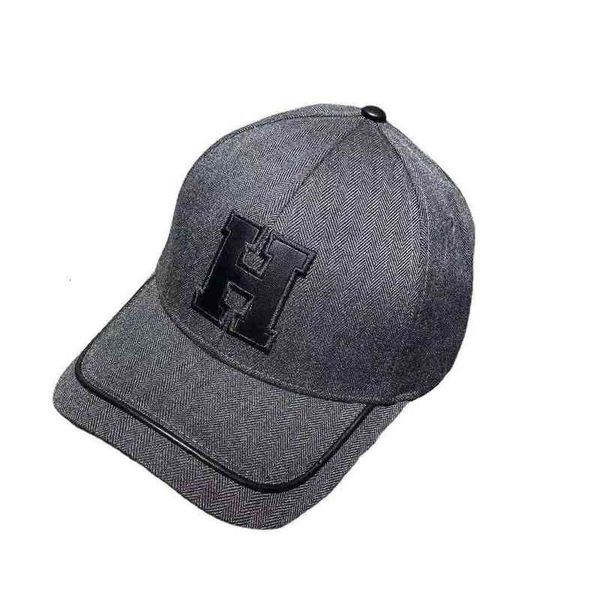 

winter british hat men's letter duck tongue fashion versatile children's baseball cap and wo autumn winter, Blue;gray