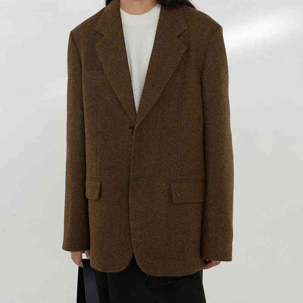 

21 winter new 100% sheep wool high set triangular needle craft two button lapel suit, Black