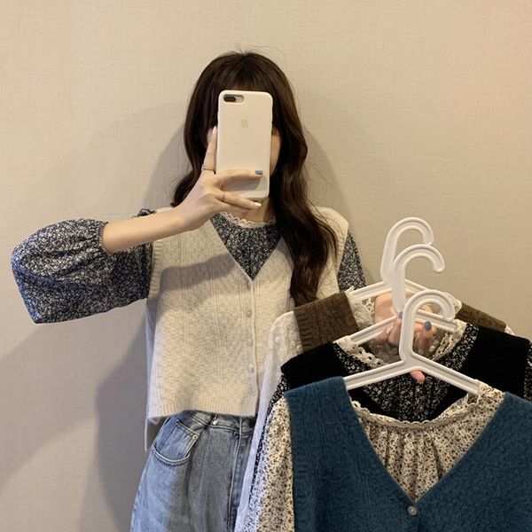 

women's vests knitted vest spring and autumn japanese style small short sweater shirt two-piece set, Black;white