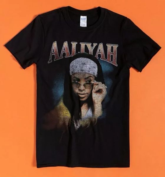 

official black trippy aayliah t-shirt, White;black