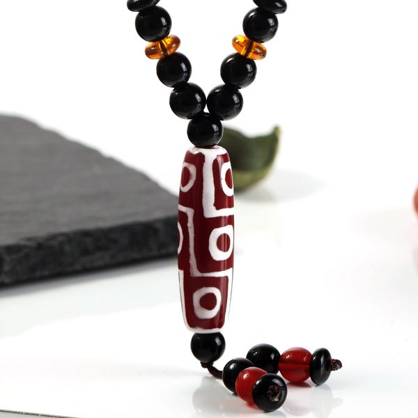 

nine eyes day bead agate necklace tibetan style, Silver