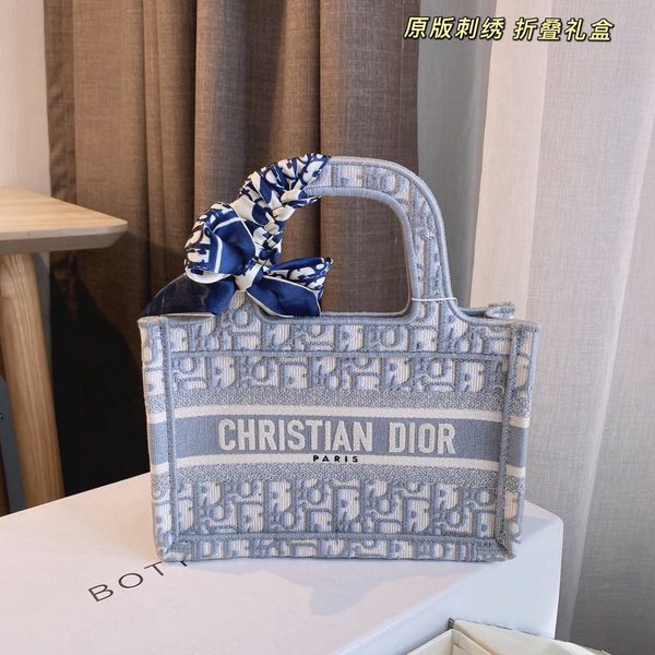 

the designers 2021 soft leather women handbag luxurys brang logo bag capacity tote bags fashion makeup -d2860, Red;black