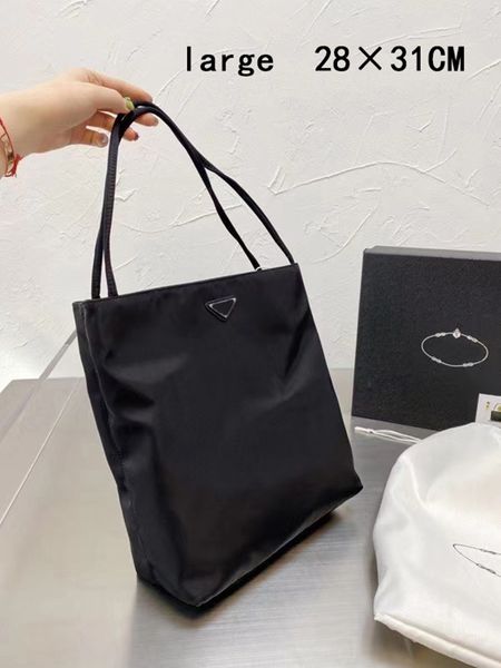 

2021 women's fashion shopping bag high-end quality classic style must-have