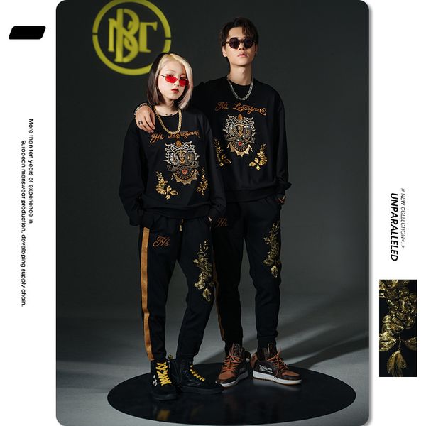 

suit men's 2021 autumn new chine style country lion round neck sweater brand trousers casual sportswear, Gray