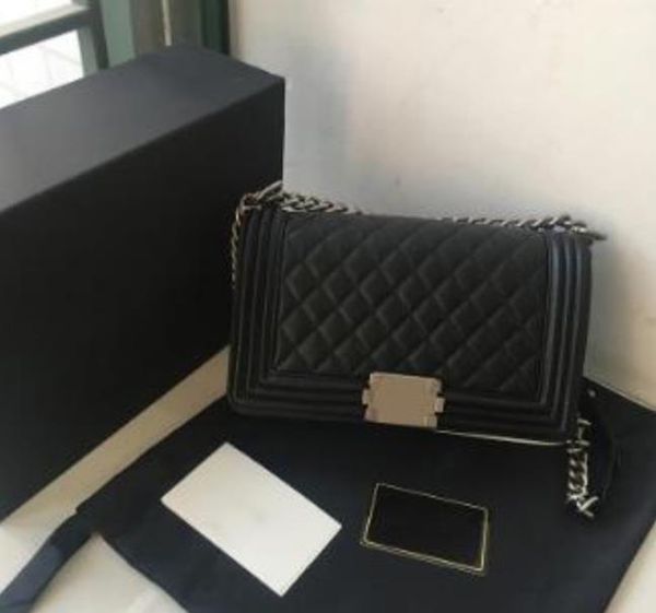 

2021 designer ladies caviar pattern handbag, diagonal bag size 25cm 002