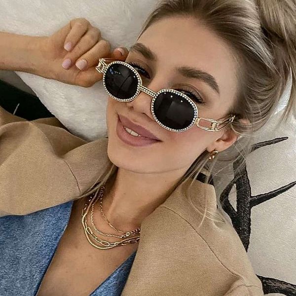 

2021 fashion retro classic sunglasses 5pb1, White;black