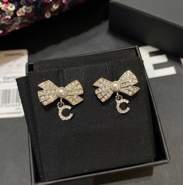 

2022 charm drop earring knot shape in 18k gold plated and nature shell beads words design for women engagement have box stamp ps7466, Golden