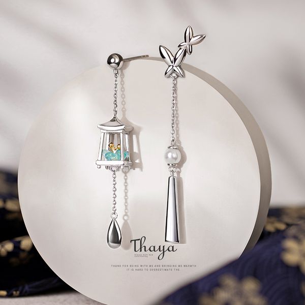 

thaya women earring silver needles tassels green lantern earring eardrop exquisite earrings dangle for women luxury fine jewelry, Golden;silver