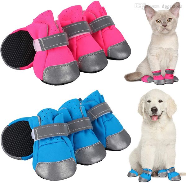 Cães do vestuário dos cães Sapatos para botas do pavimento de Dogg Botas de verão Malha de proteção de calor Respirável Nonslip com tiras reflexivas e ajustáveis ​​4 pcs / set 7 cor azul A12