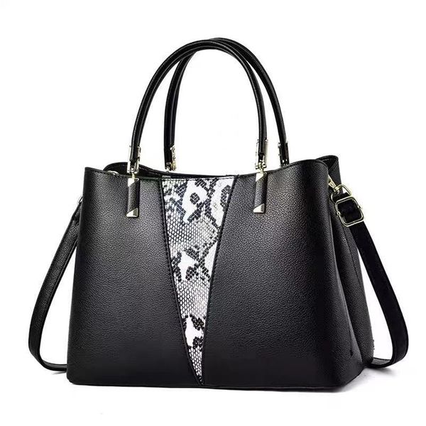 

2020 5a quality genuine leathe shoulder bags nylon handbags elling designer luxury wallet women bags crossbody bag hobo purses baguette