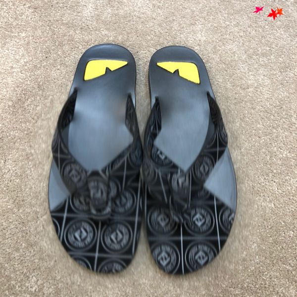 

2021 slipper designer slide summer sandals fashion men beach indoor flat flip flops leather luxurys shoes mens slippers with box size 39-45, Black