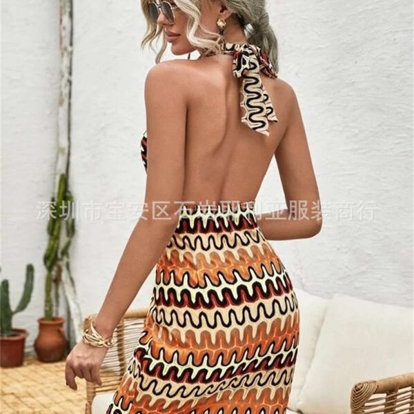 

fashion printed open back dress with neck, Black;gray